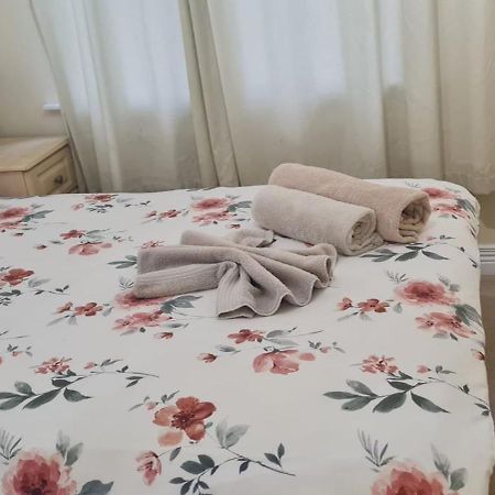2 Bed Cosy Apartment In Heart Of Mullingar. 외부 사진